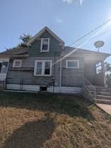 422 S Louisa St - Photo 1 of 1