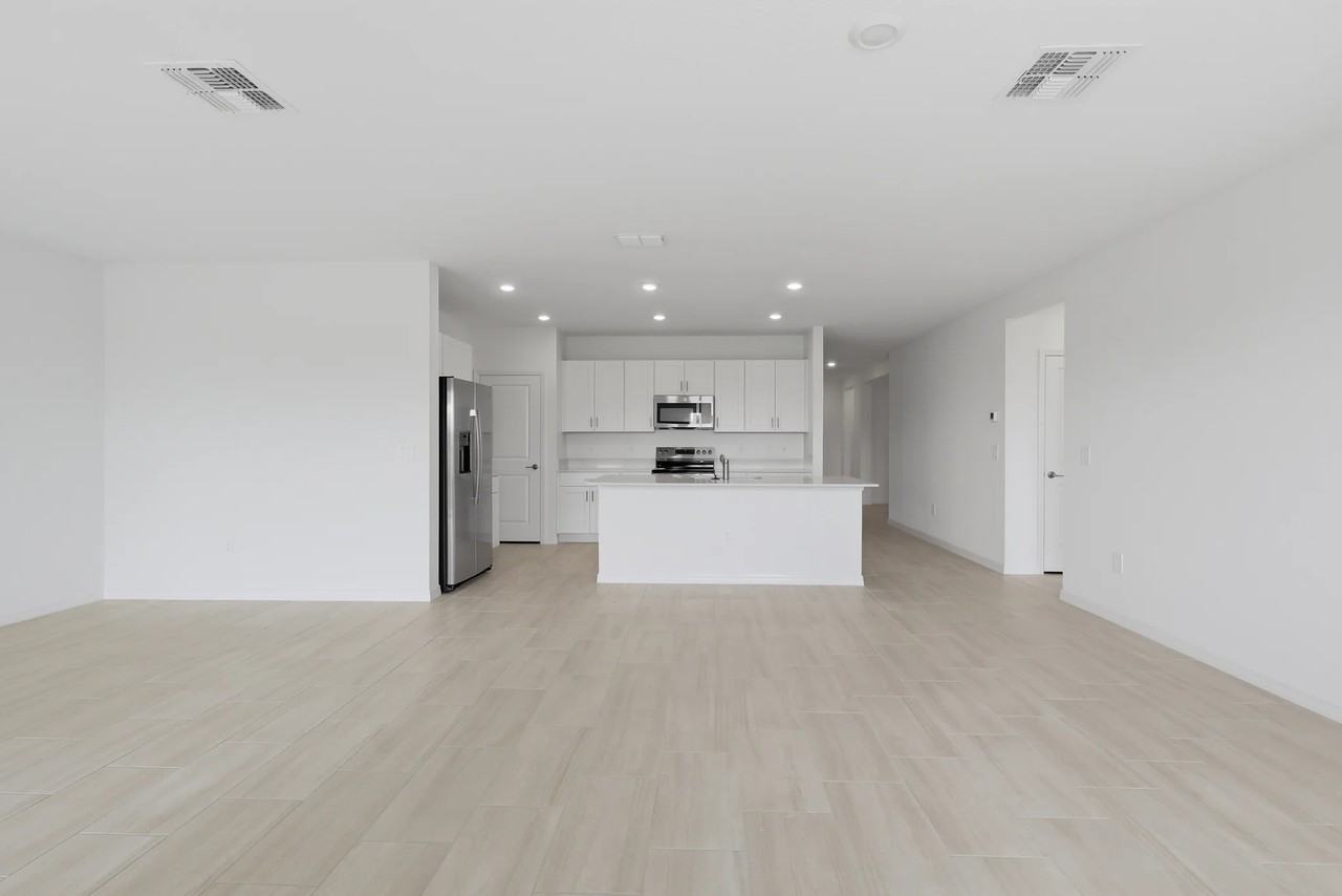 8818 Gulf Shore Ter - Photo 3 of 20