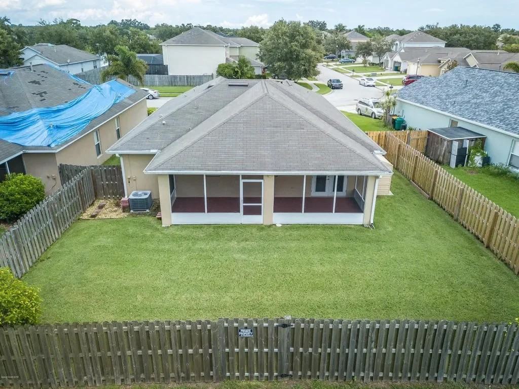 2190 Brookshire Cir - Photo 5 of 20