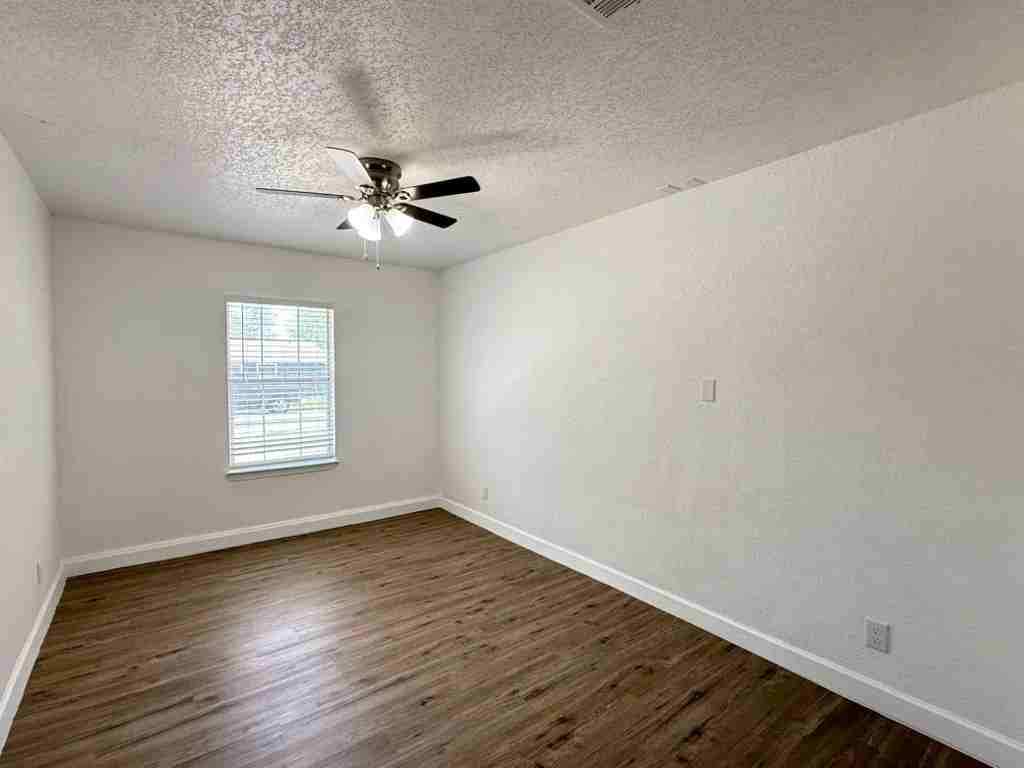 5411 Indian Desert St - Photo 6 of 14