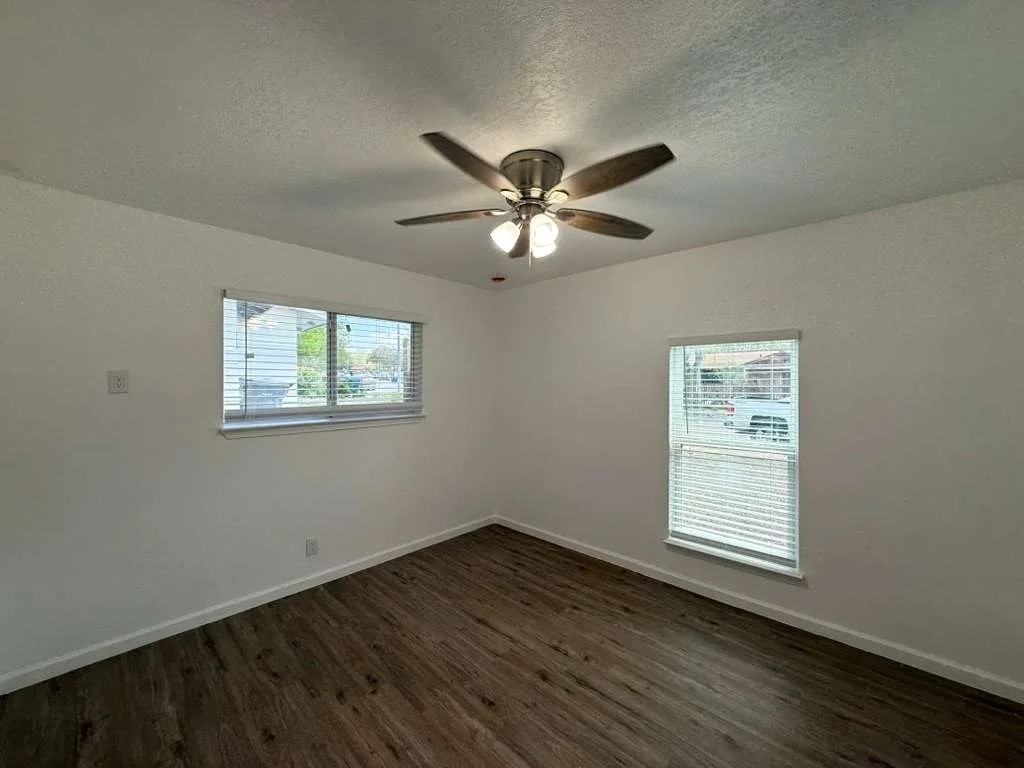 5411 Indian Desert St - Photo 7 of 14