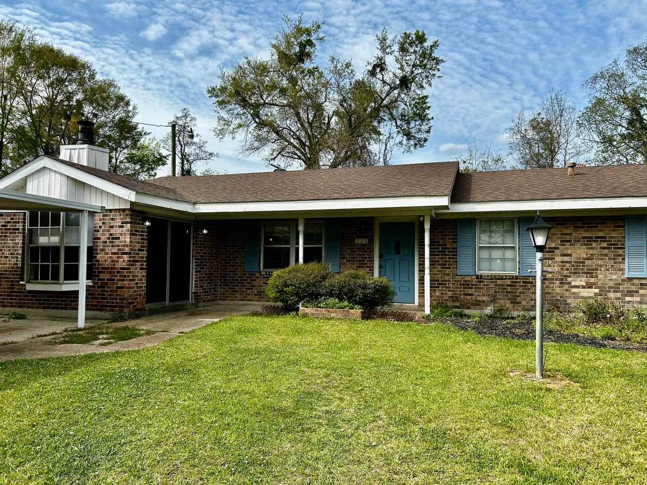 116 Nelda Dr - Photo 2 of 16