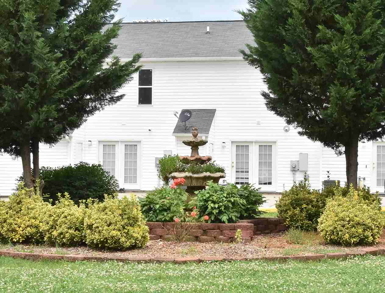 630 S Main St #14 - Photo 7 of 8