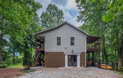 15 Maplewood Dr #2 - Photo 1 of 1