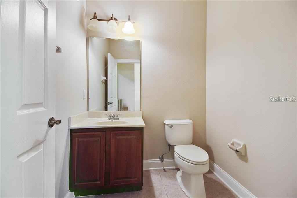 7118 Regina Way - Photo 4 of 14