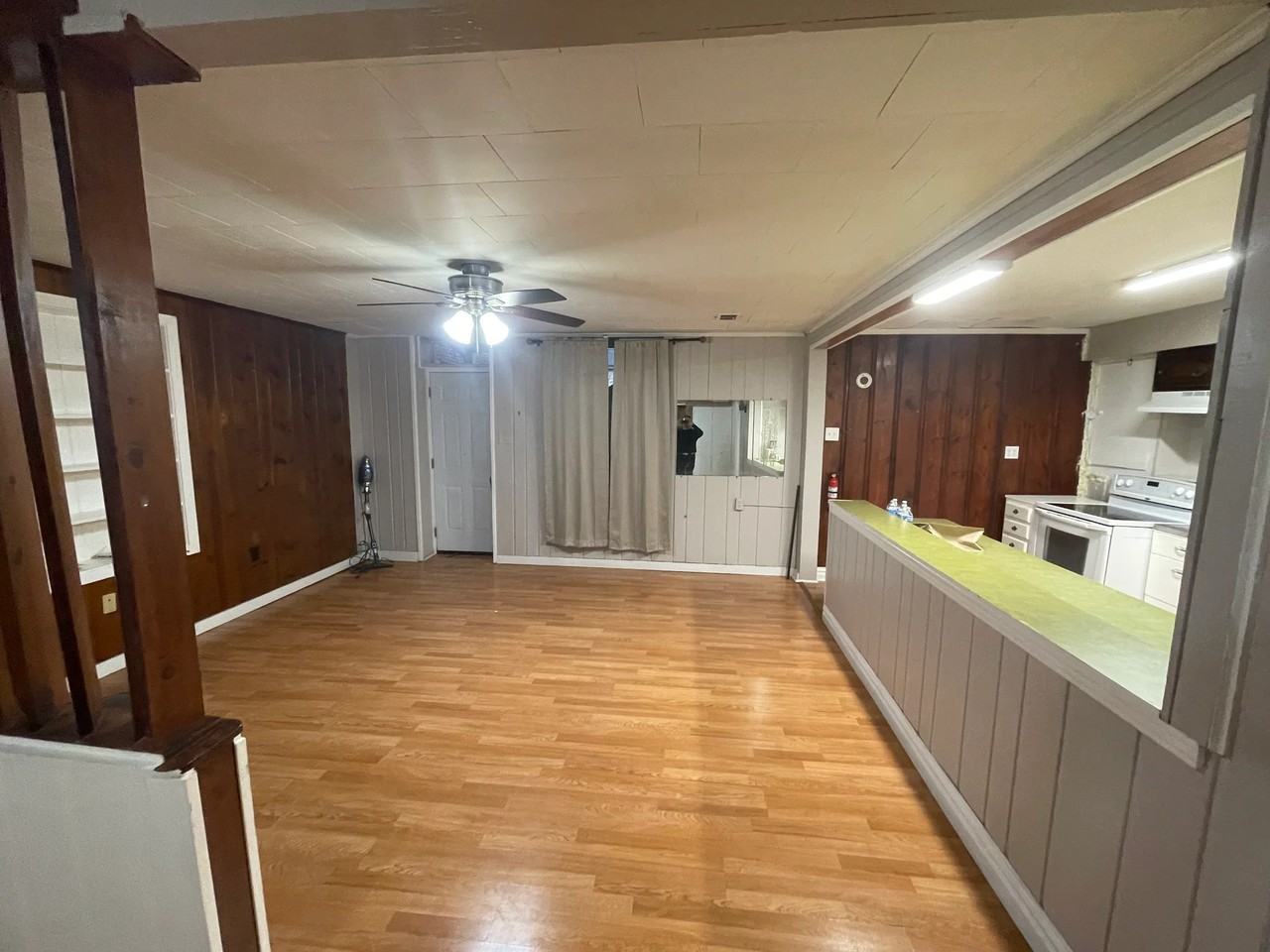 3245 W Liberty Ave - Photo 4 of 11