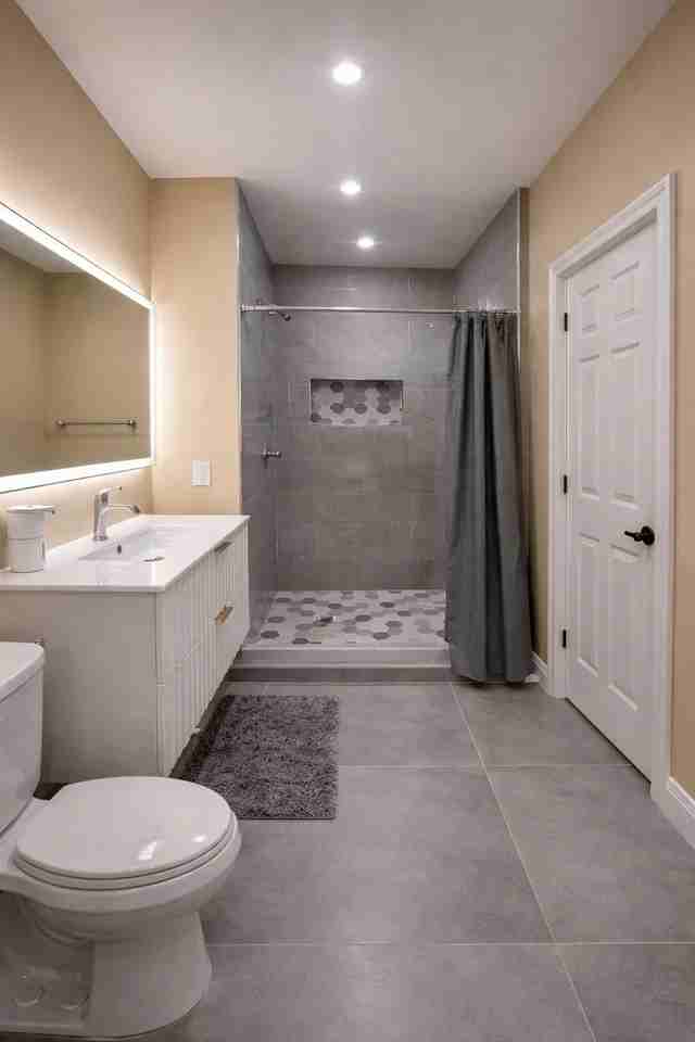 2016 S Burnside Ave - Photo 6 of 8