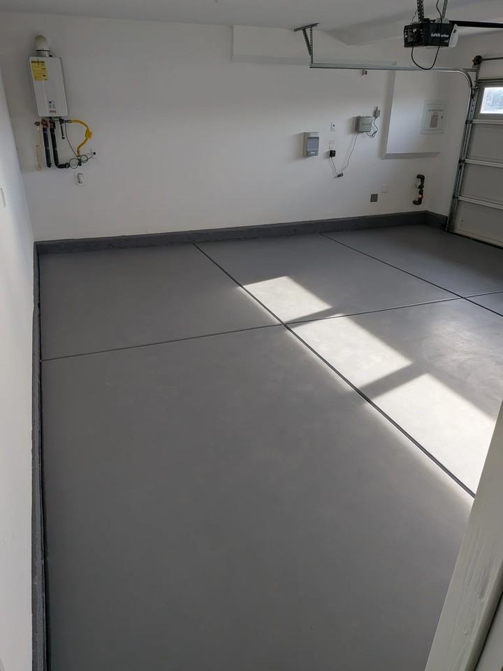 12069 Andrews Pl - Photo 3 of 20