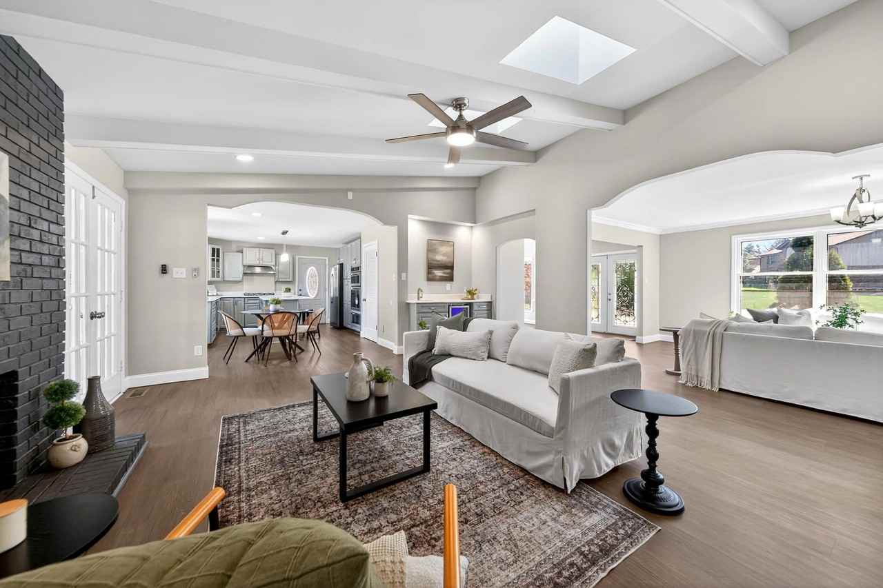 362 Hibler Ct - Photo 4 of 20