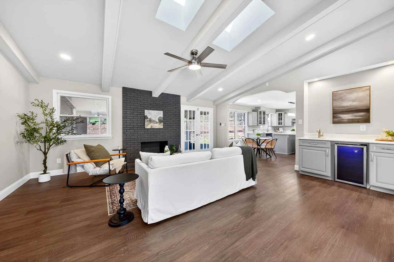 362 Hibler Ct - Photo 5 of 20