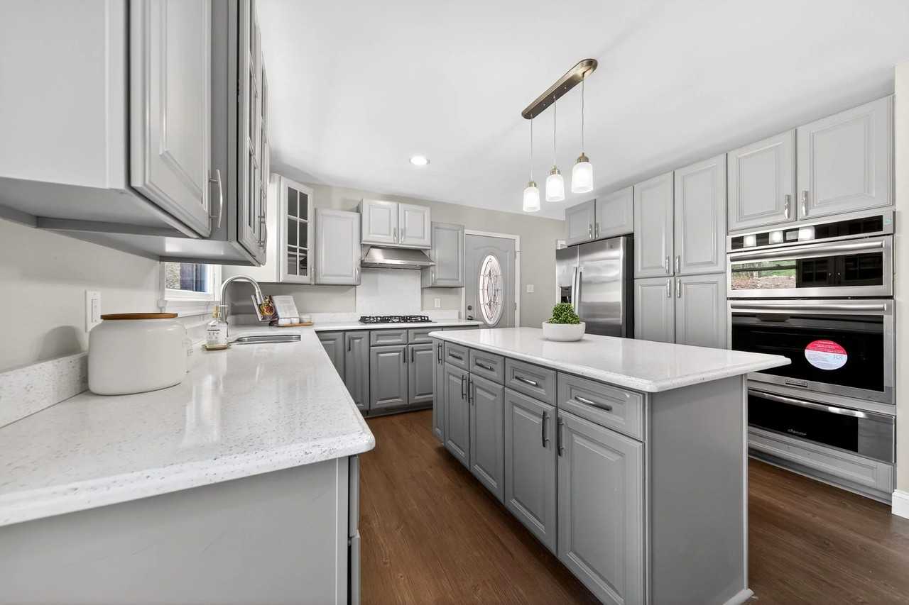 362 Hibler Ct - Photo 6 of 20