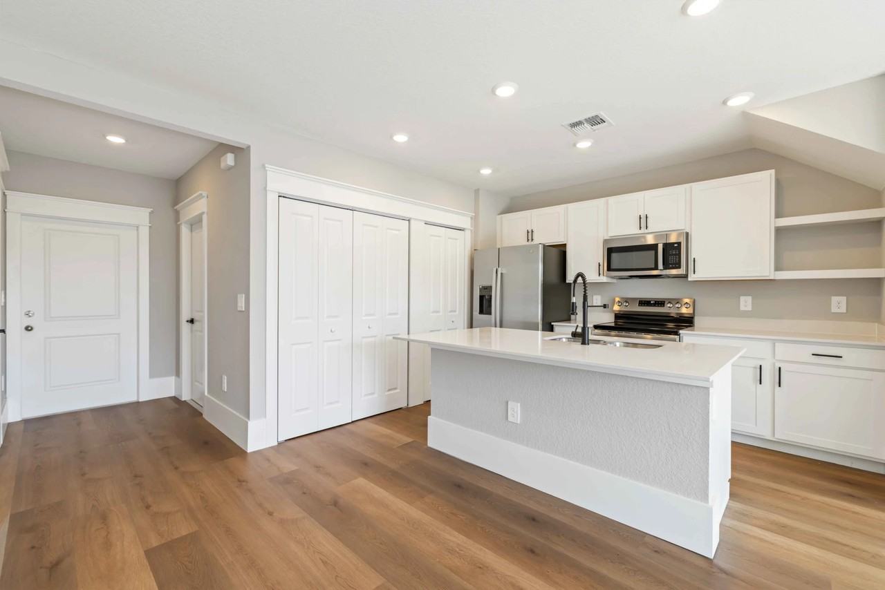 14358 Lilac Sky Ter - Photo 5 of 28