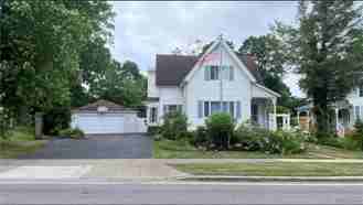 300 Pleasant Ave - Photo 1 of 1