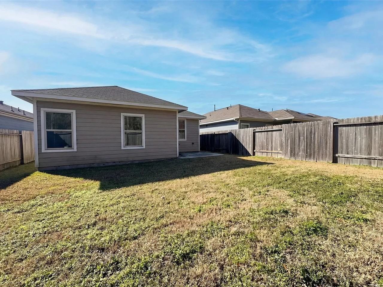915 Cobalt Crest Ln - Photo 2 of 14