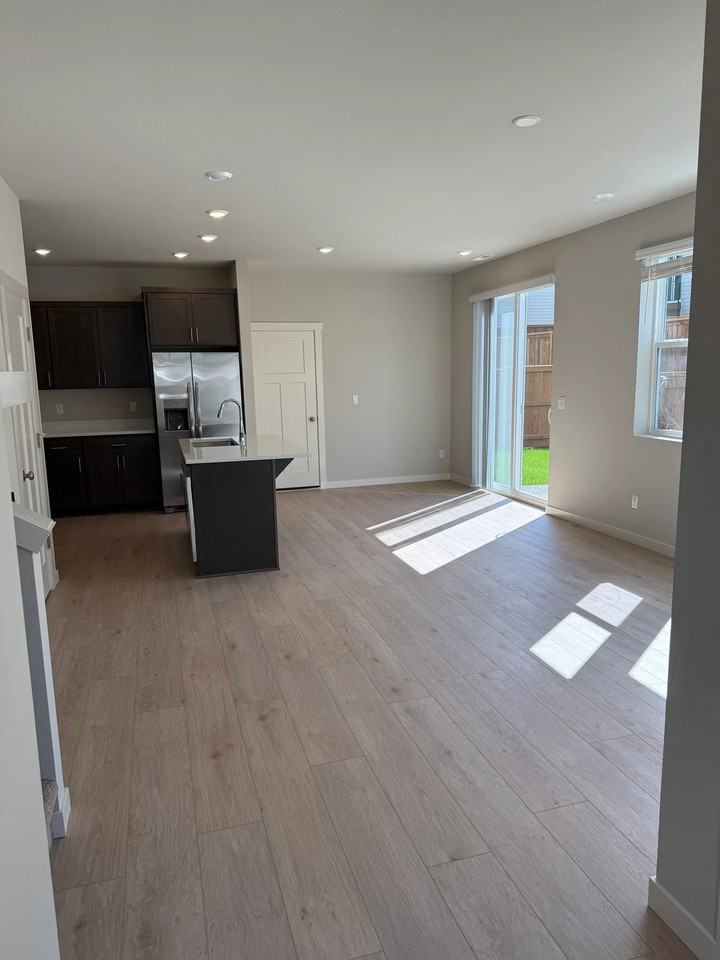 16676 Sw Darling Ln - Photo 2 of 20