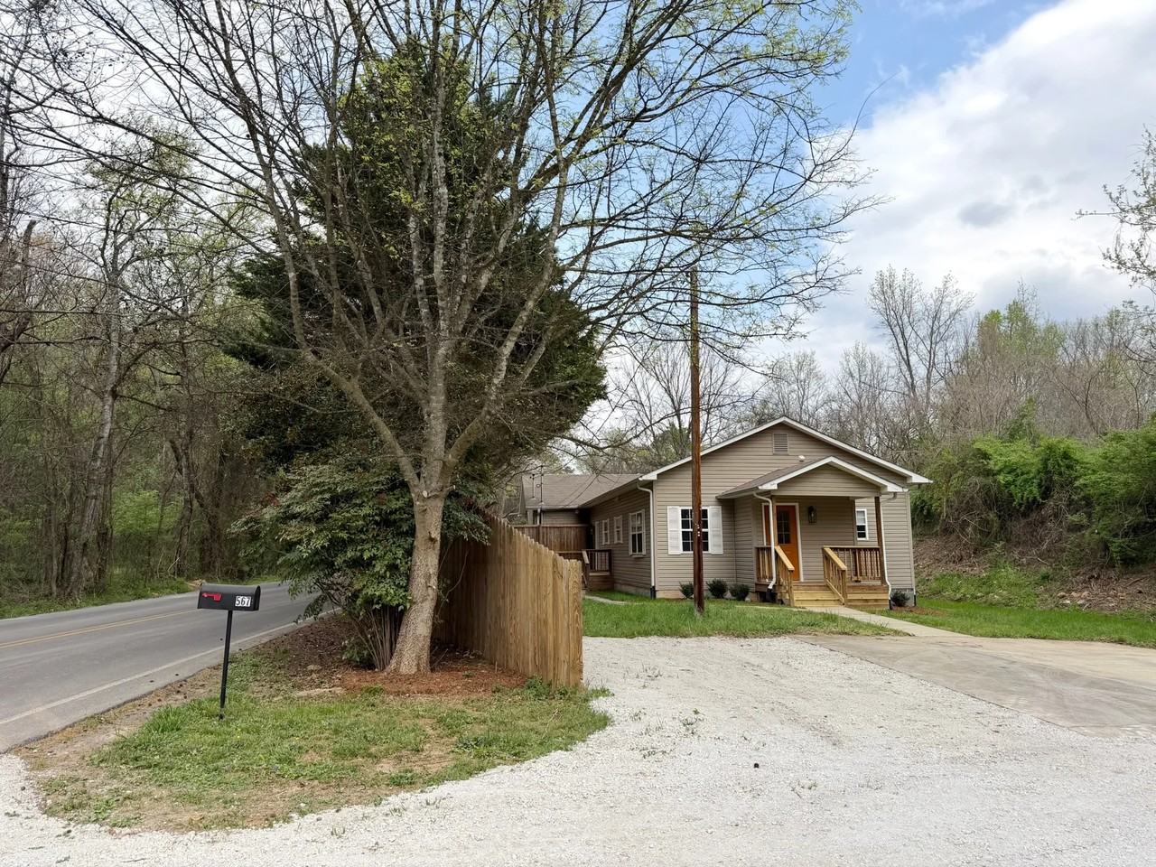 567 Mountain View Cir