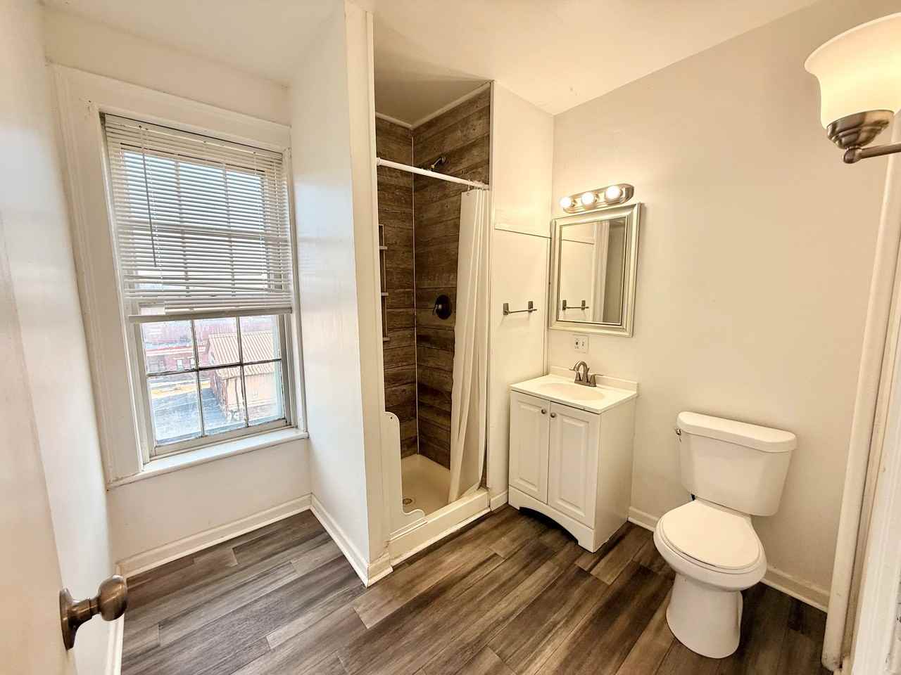 73 Saratoga Ave #3F - Photo 3 of 9