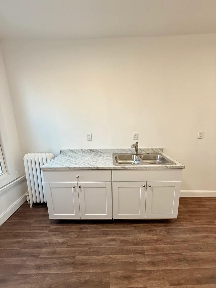 10 Wards Ln #4 - Photo 4 of 10