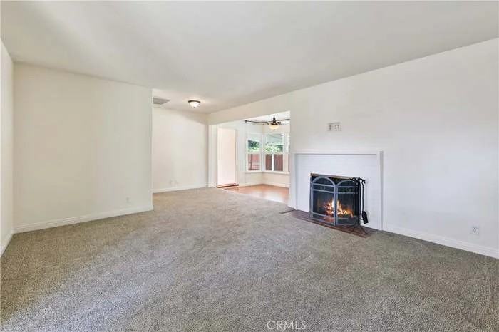 529 N Yale Ave - Photo 2 of 16