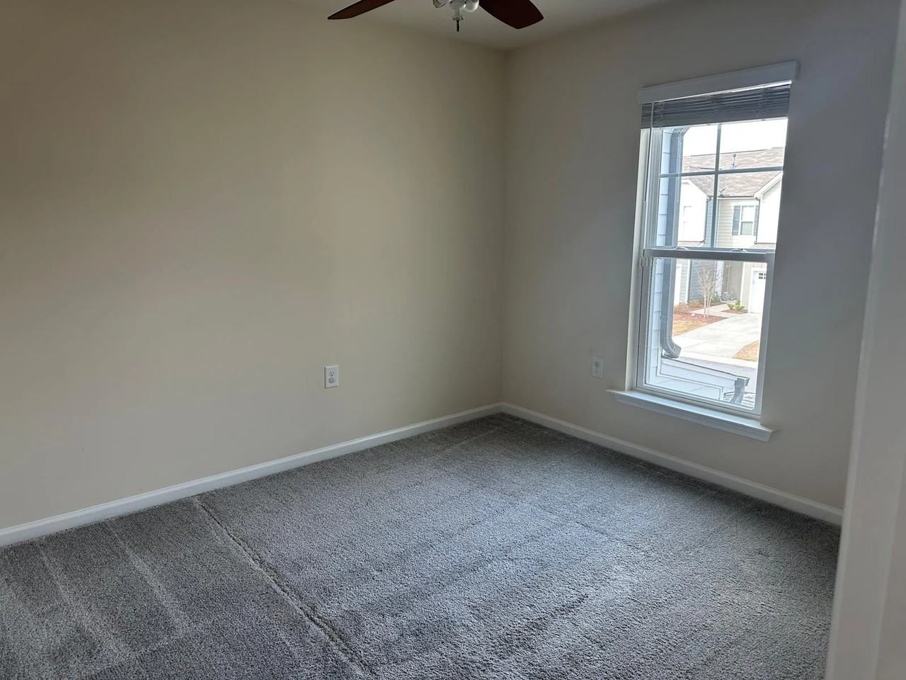 108 Pelsett St - Photo 5 of 18