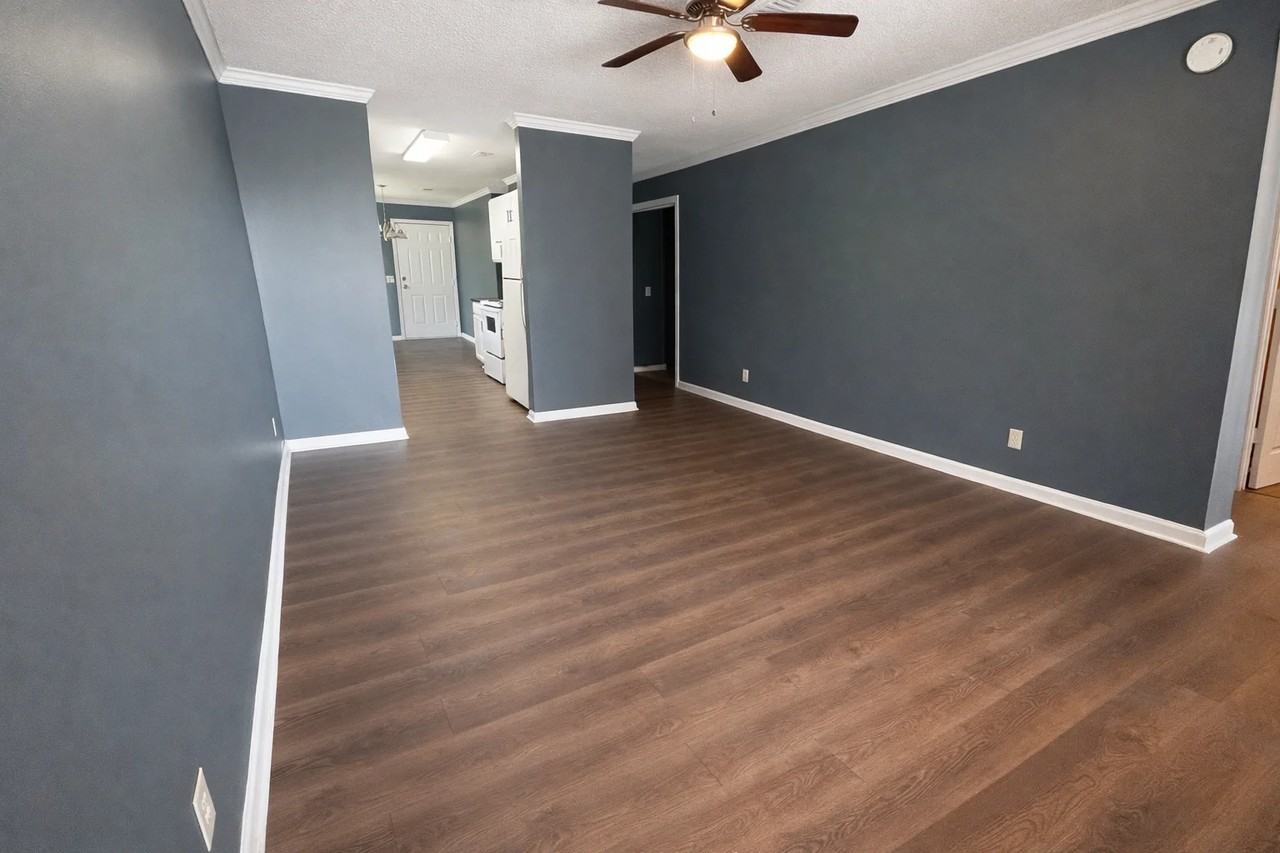 643 Langston Dr Sw - Photo 3 of 11