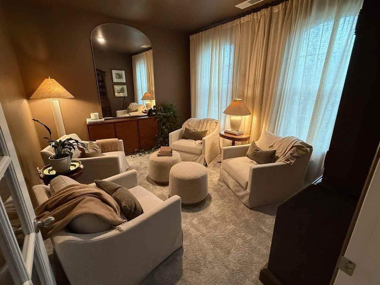 255 Grandstand Blvd - Photo 4 of 20