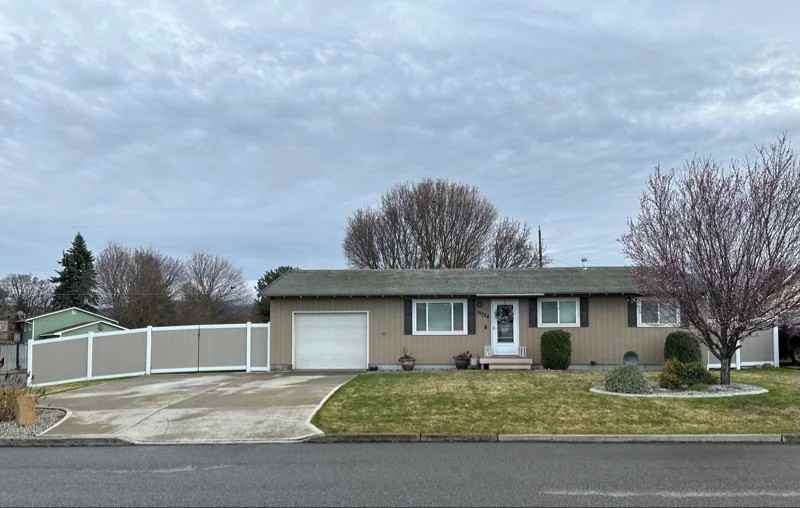 19024 E Valleyway Ave