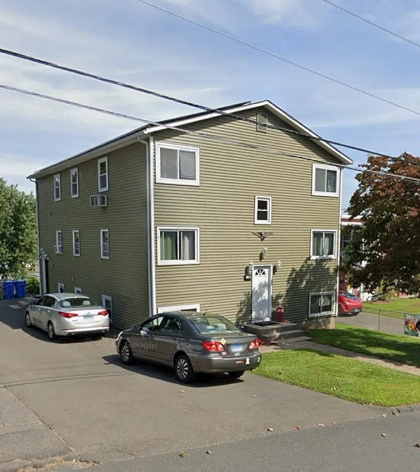 72 Colony St #2 - Photo 2 of 10