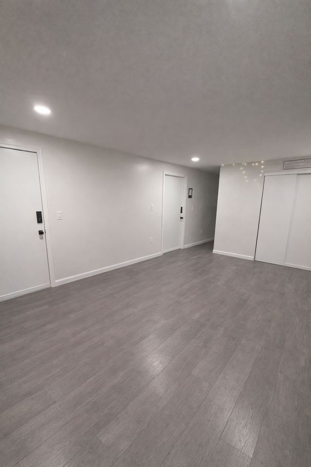 156 Main St #B1 - Photo 5 of 8