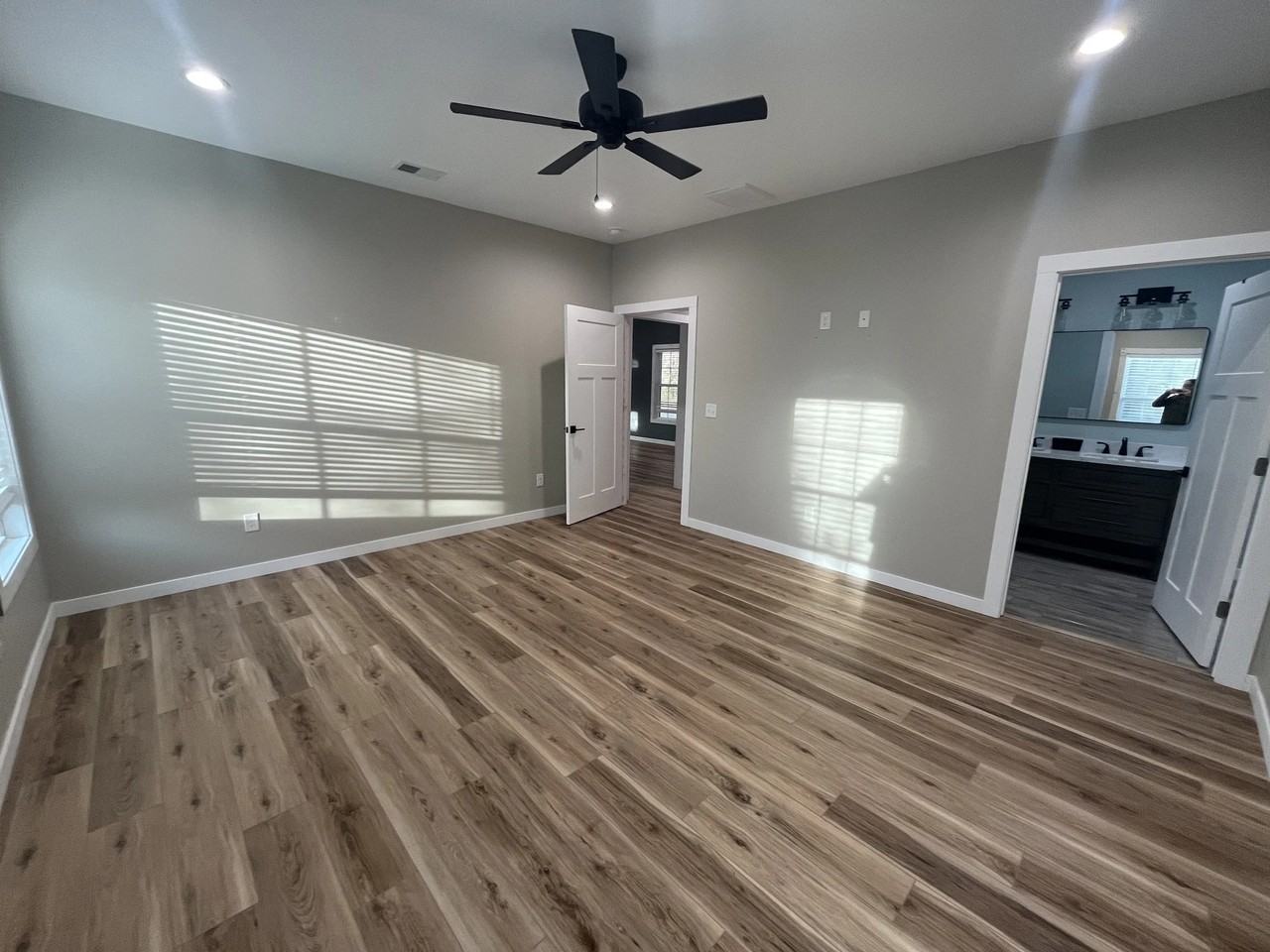 1268 Prospect Rd Nw - Photo 6 of 12