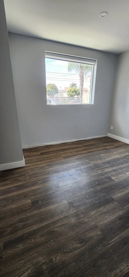 1236 N Normandie Ave #1-4 - Photo 3 of 9