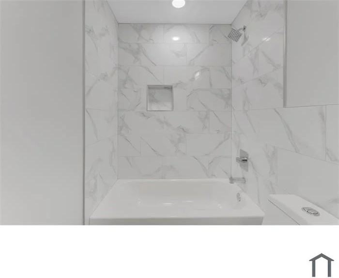 3213 N 13th St #A01 - Photo 4 of 13