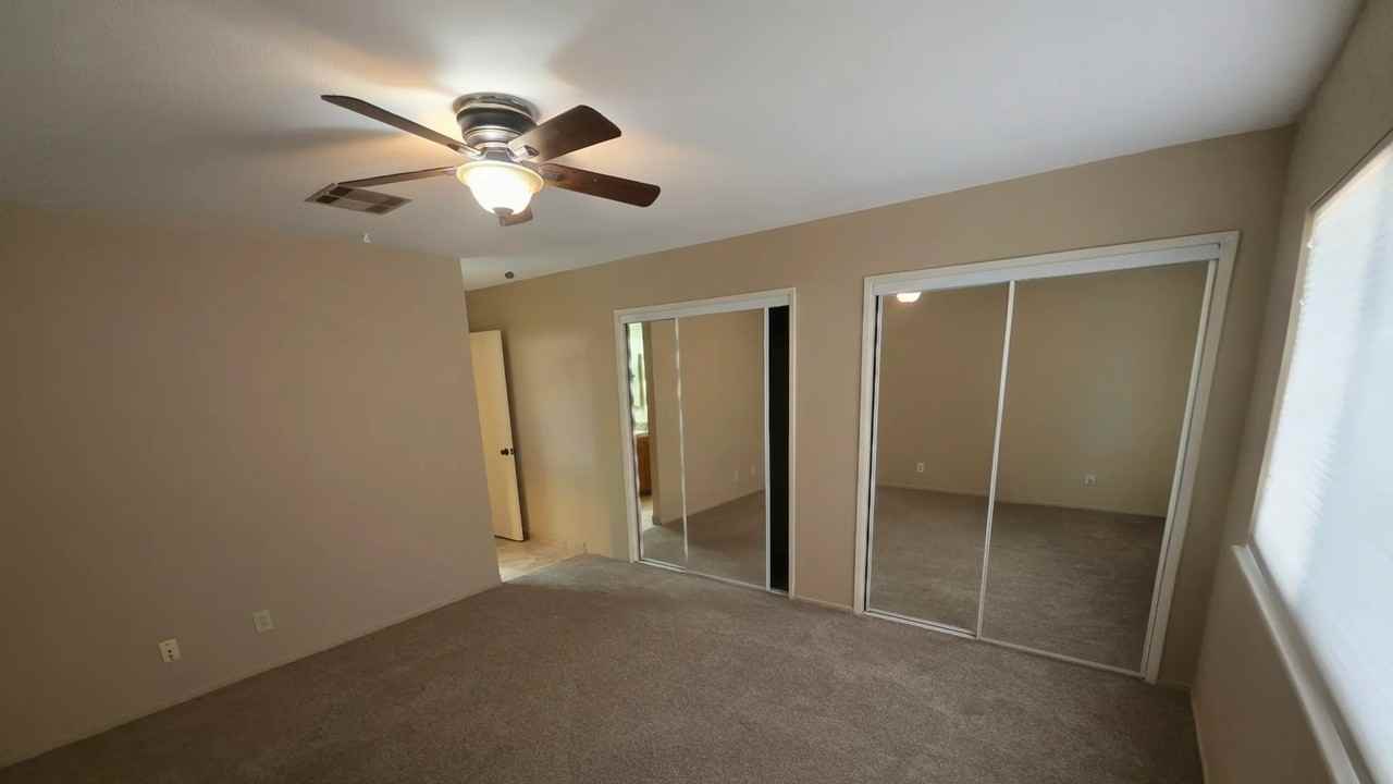 616 W Graaf Ave #C - Photo 7 of 11