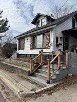 featured image of 3275 Wedgewood Ct Sw