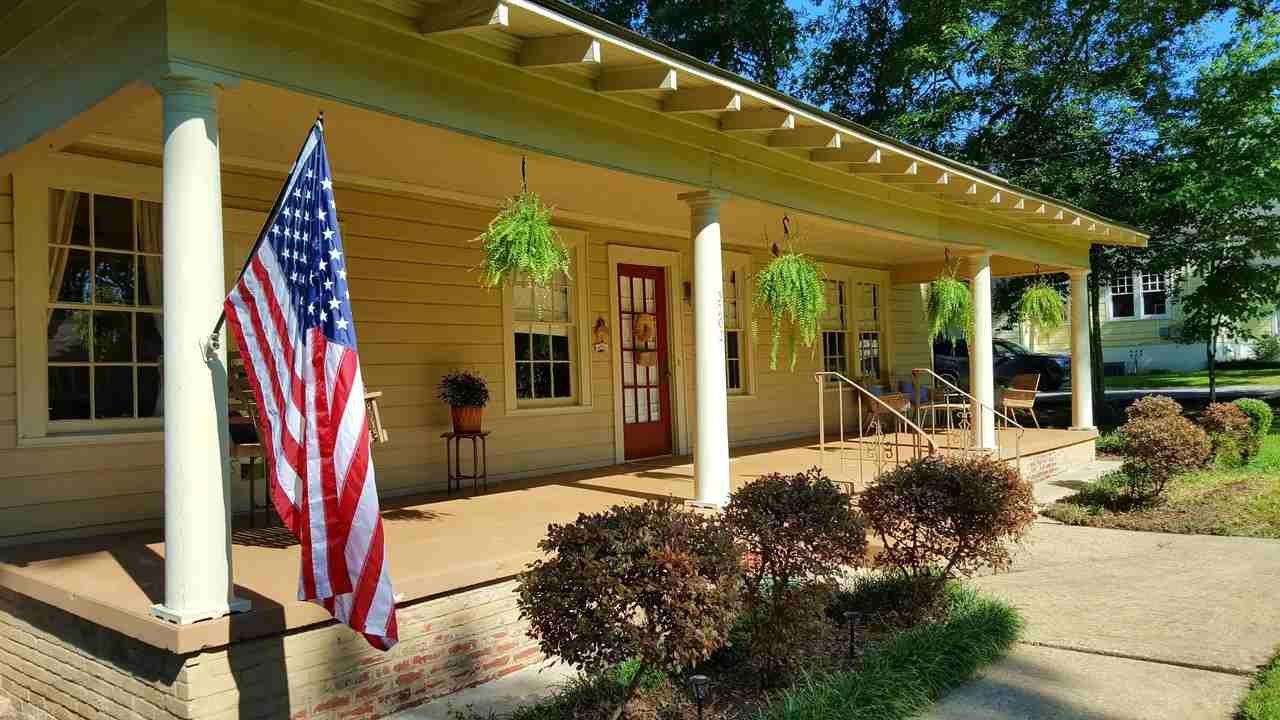 3202 Le Bron Rd - Photo 2 of 20