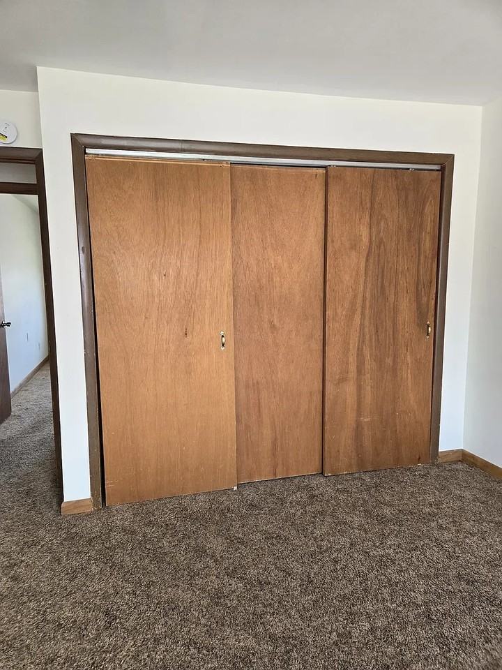 316 S Walnut St #6 - Photo 3 of 8