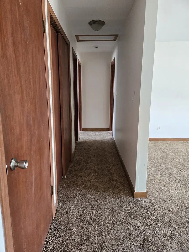 316 S Walnut St #6 - Photo 6 of 8