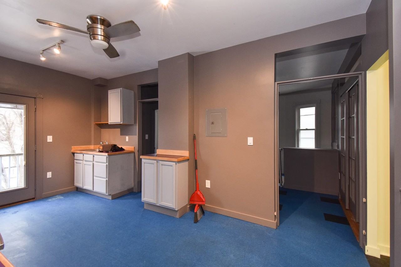 519 Charles St #2 - Photo 2 of 19