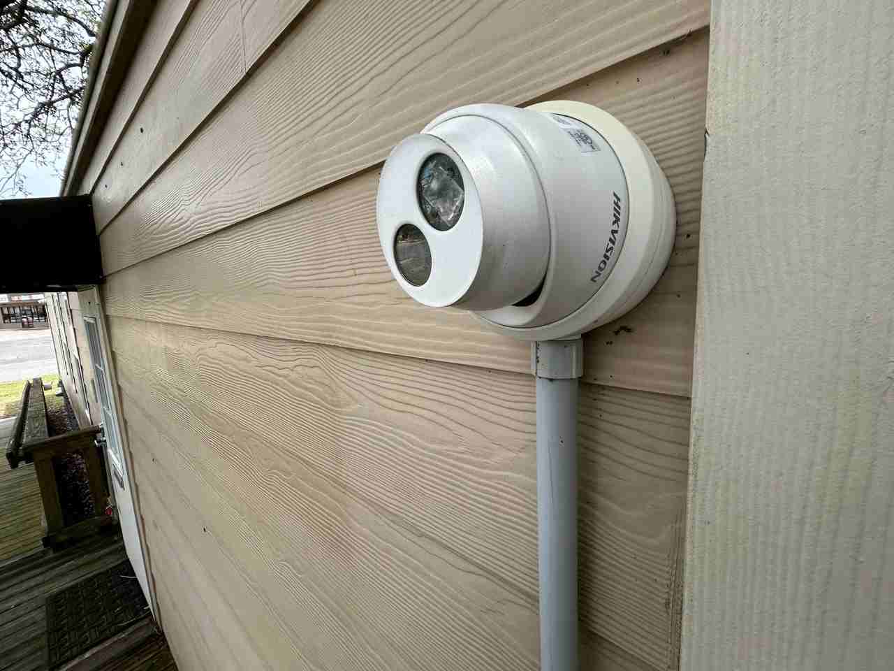 1330 Grand Pointe Ave - Photo 5 of 9