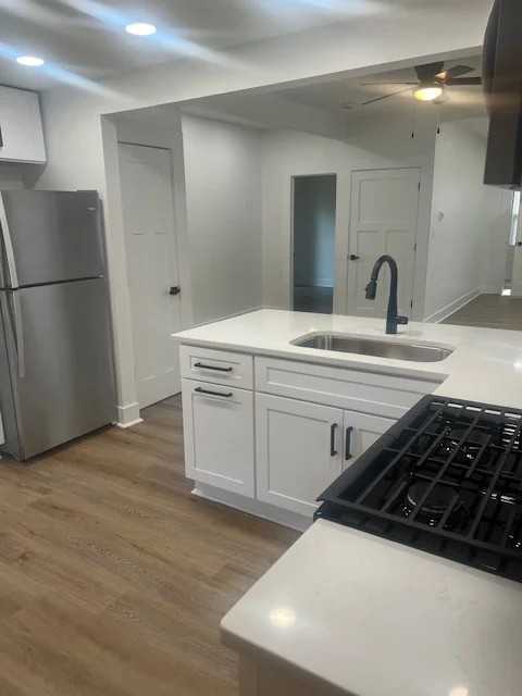 2809 S Greeley St - Photo 3 of 37