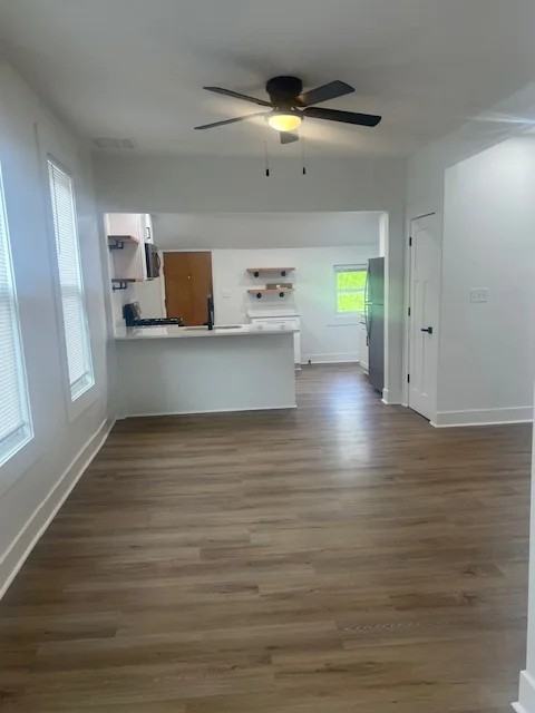 2809 S Greeley St - Photo 6 of 37