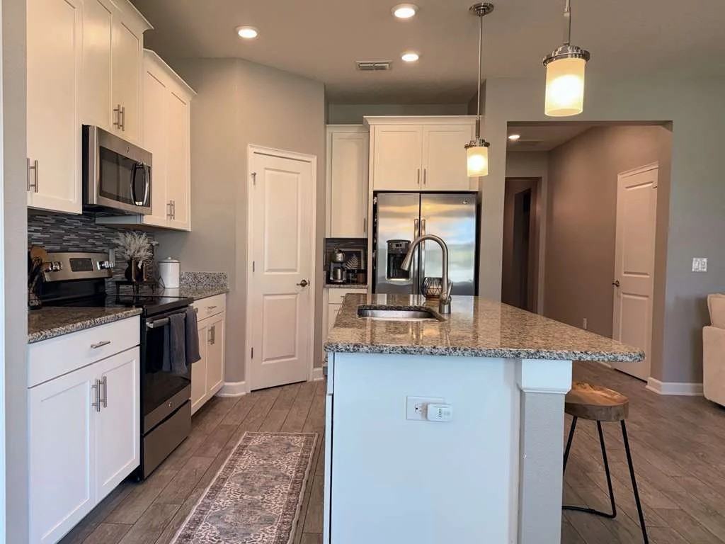 2877 Youngford St - Photo 4 of 17