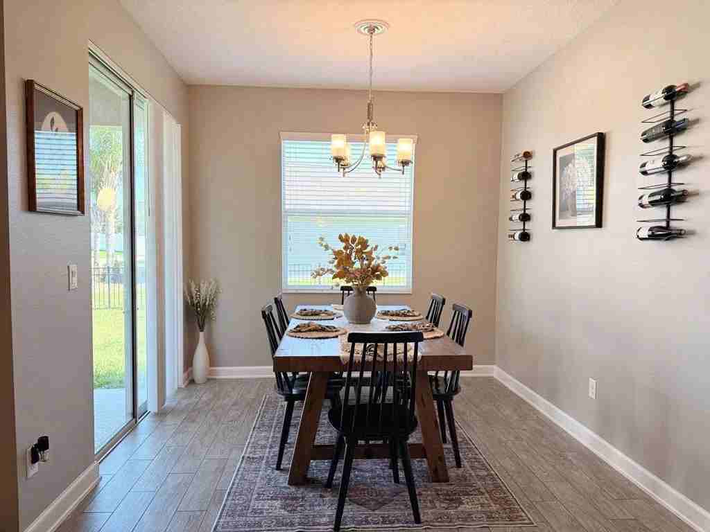 2877 Youngford St - Photo 6 of 17