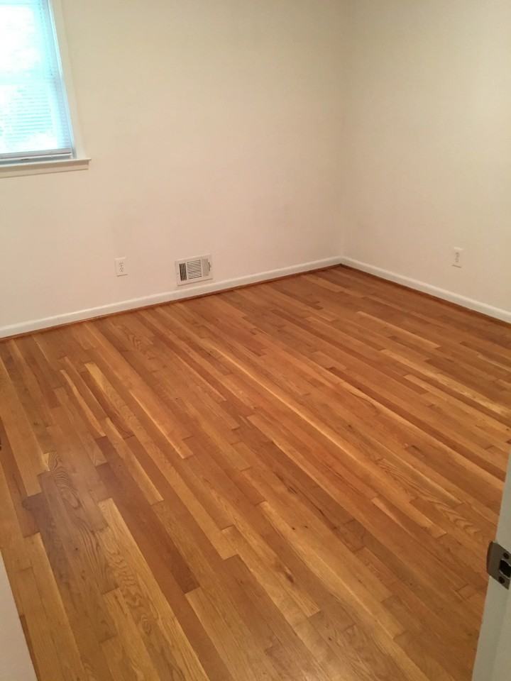 1127 Arlington Pkwy Ne #1127 - Photo 4 of 7