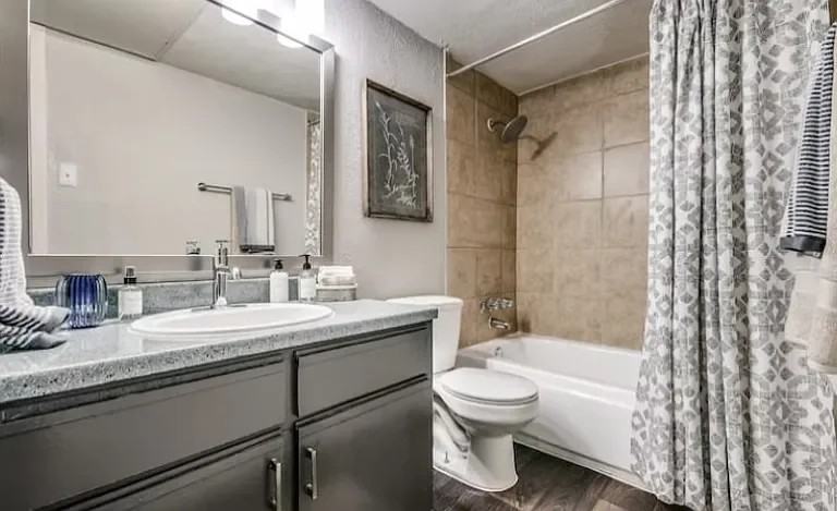 3550 E Overton Rd - Photo 2 of 10