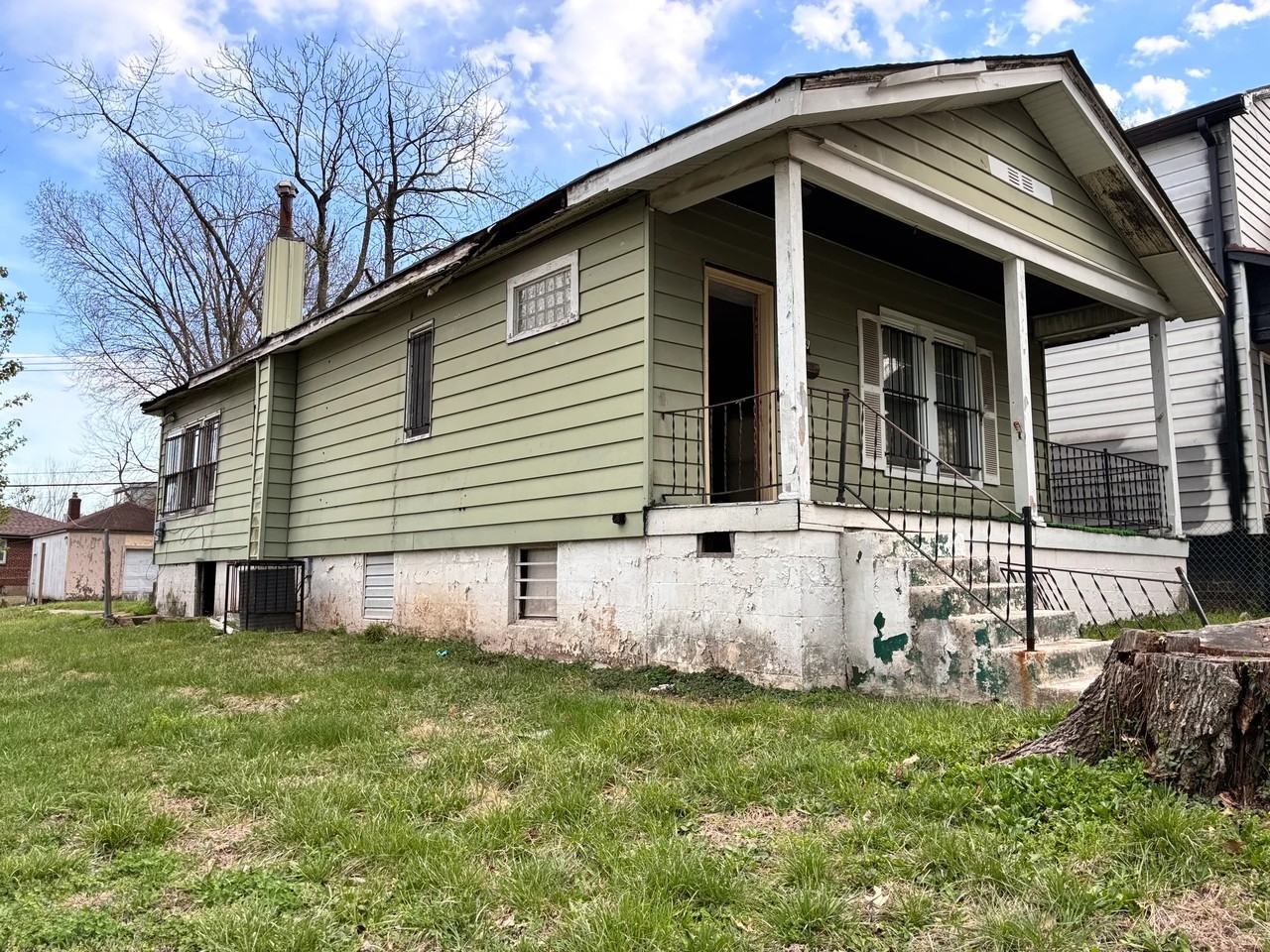 5654 Acme Ave - Photo 2 of 14