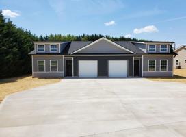 featured image of 816 Berry Rd