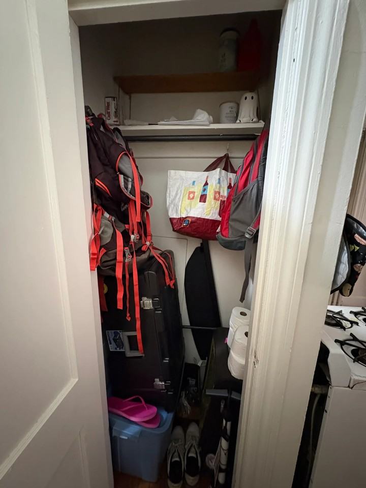 152 Taber Ave #2L - Photo 4 of 11