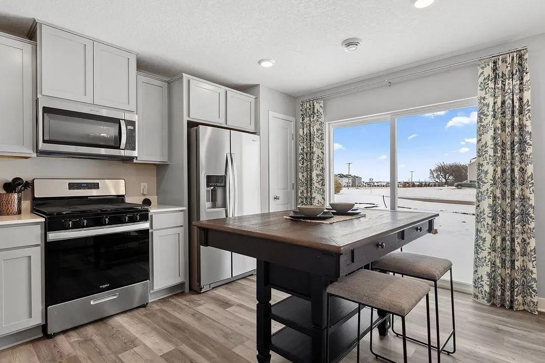 12700 Hawkins Rd - Photo 4 of 31