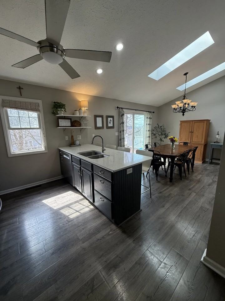 1187 Lehigh Dr - Photo 5 of 18